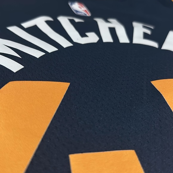 Donovan Mitchell Utah jazz swingman jersey. Size extra large - Picture 3 of 4